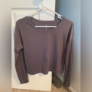 Athleta - cropped Gray long sleeve